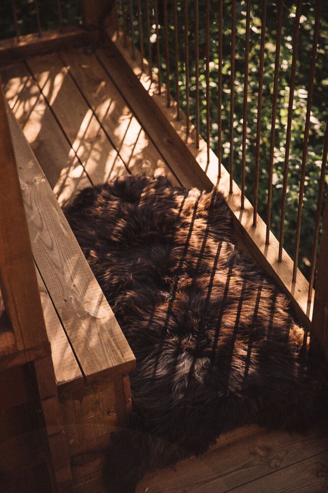 Eco Sheepskin | England | Natural | 35 in Natural Dark Brown