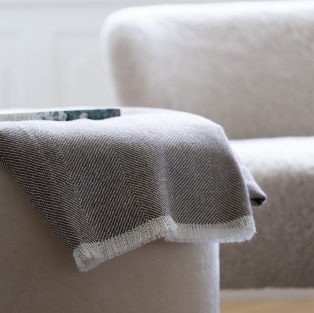 Sidsley Throw | 51x79 in Dark Brown