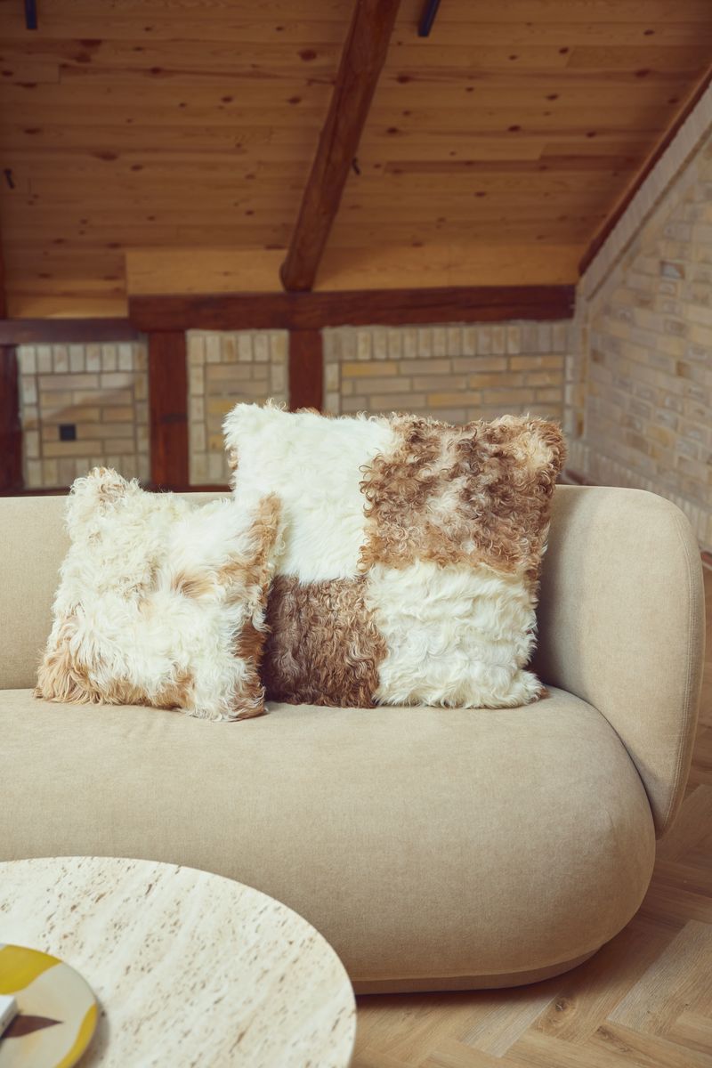 Toscana Lamb Cushion | Doublesided Brown/Beige Mix