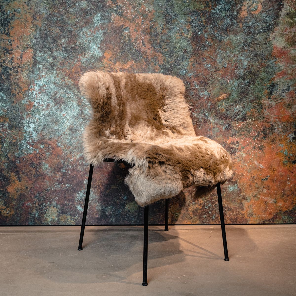 Merino Sheepskin Dyed | New Zealand | approx. 35 in Linen