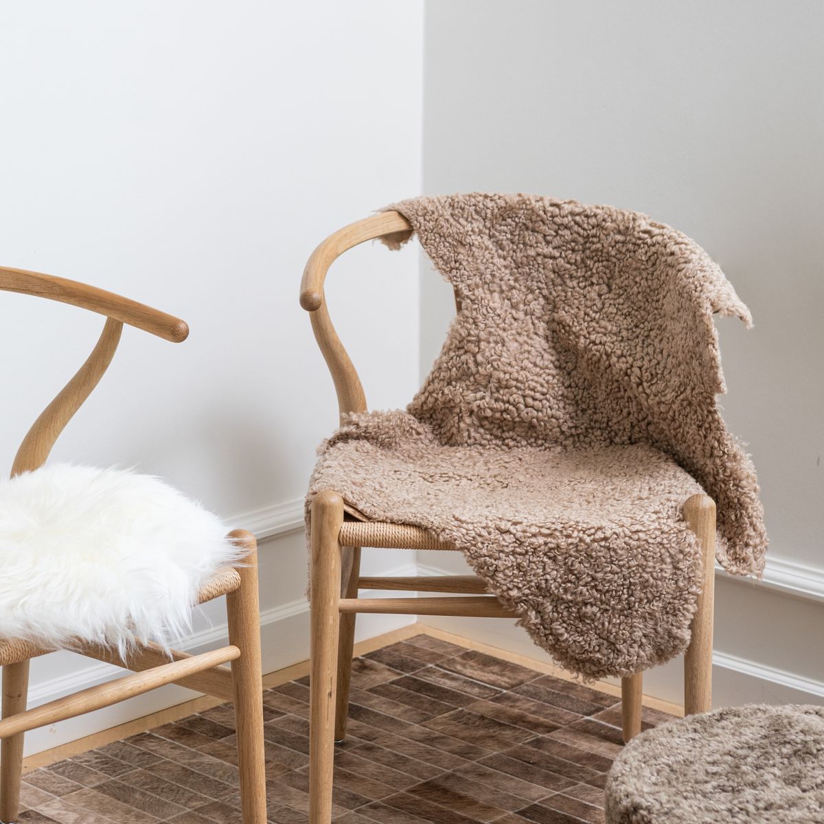 Double Face Sheepskin | America | 35 in Black