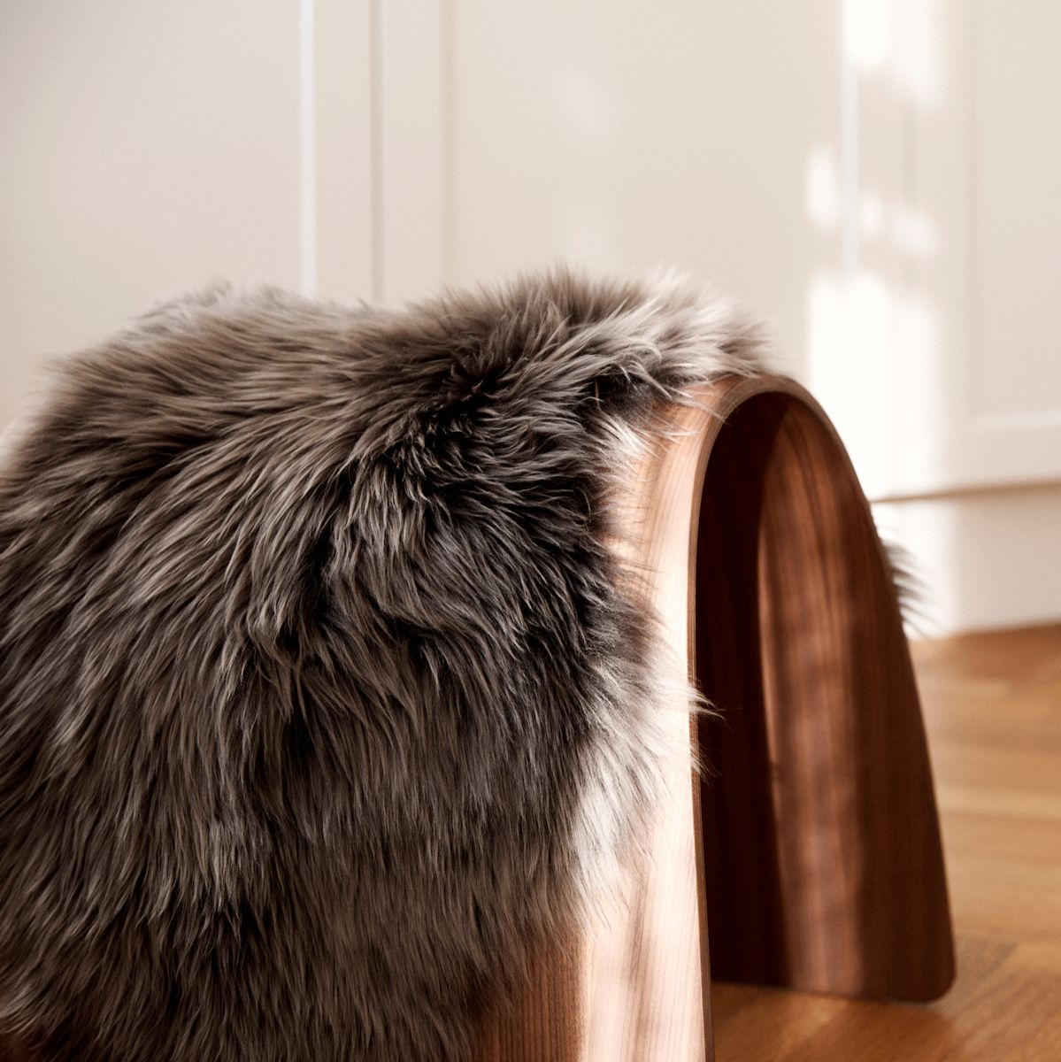 Sheep Stool Black Oak