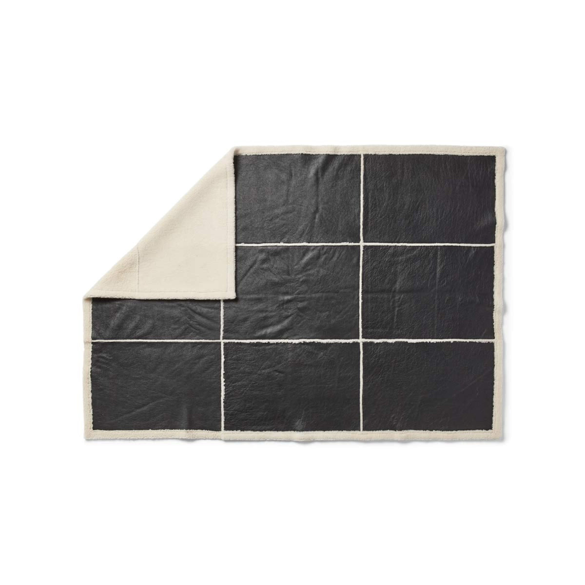Addison Throw Black/White / 55x79 in