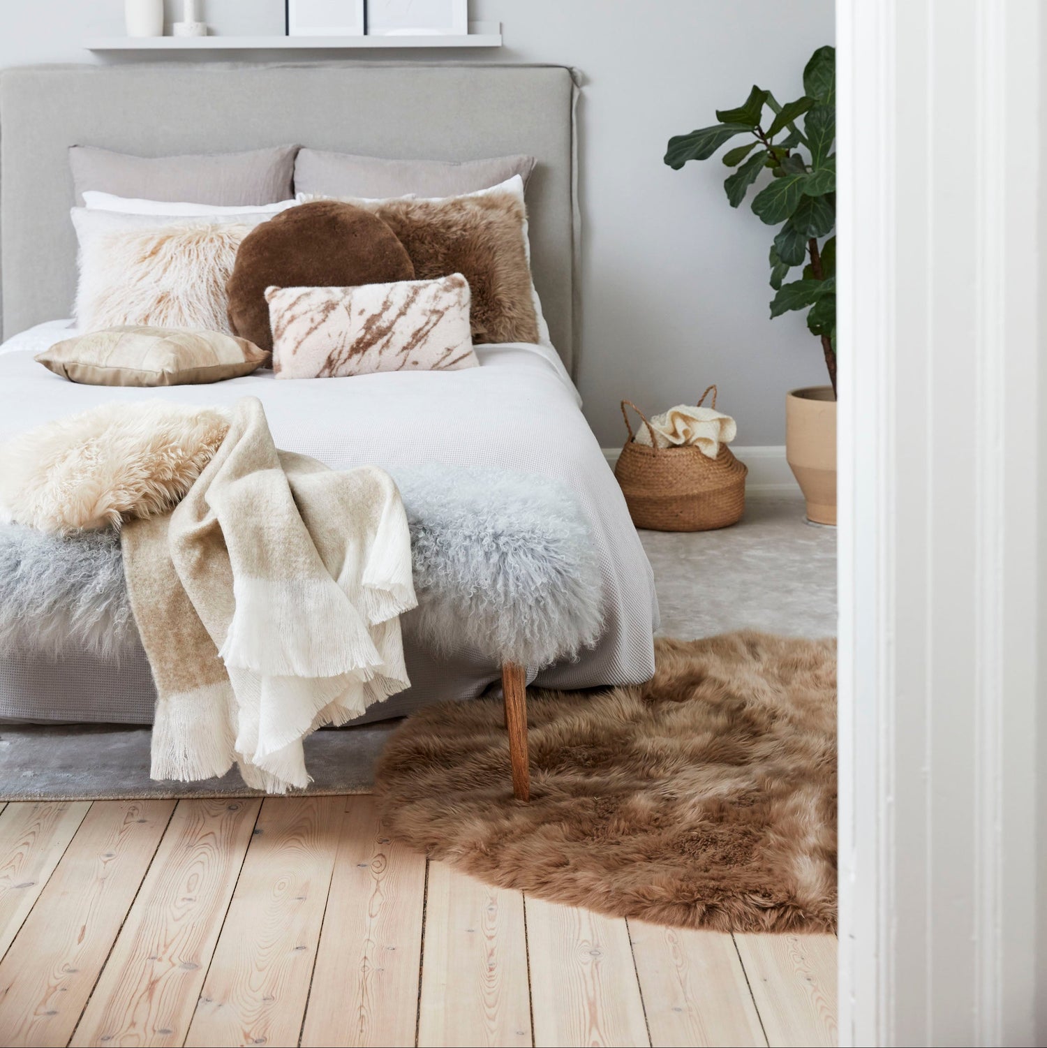 Sheepskinhouse.com