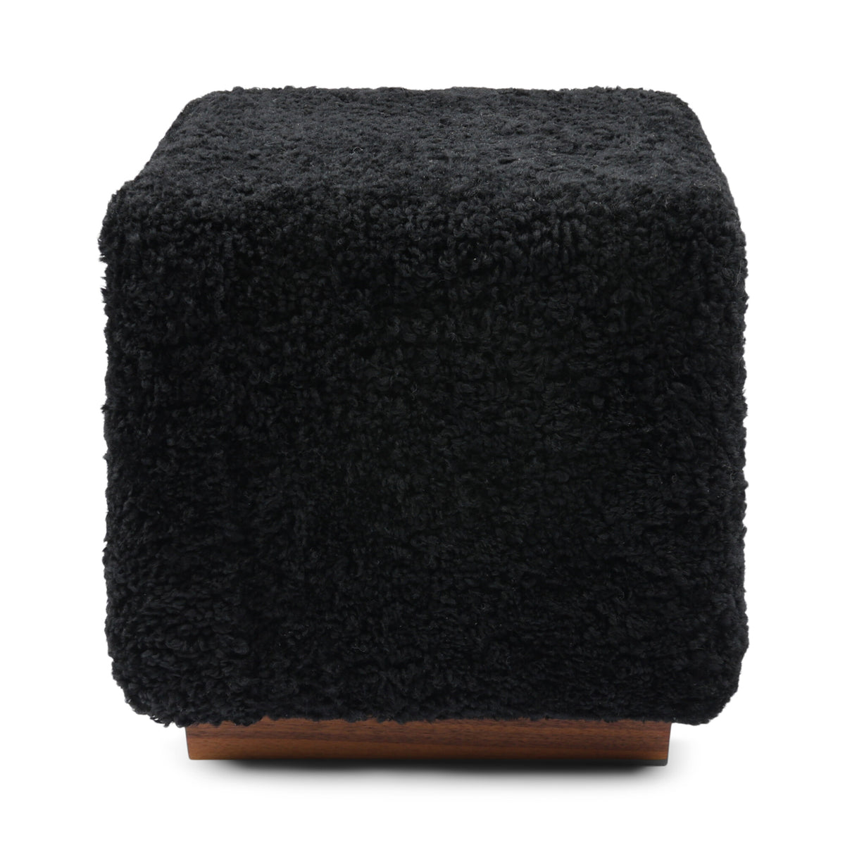 Benjamin Cube Walnut Base / Black