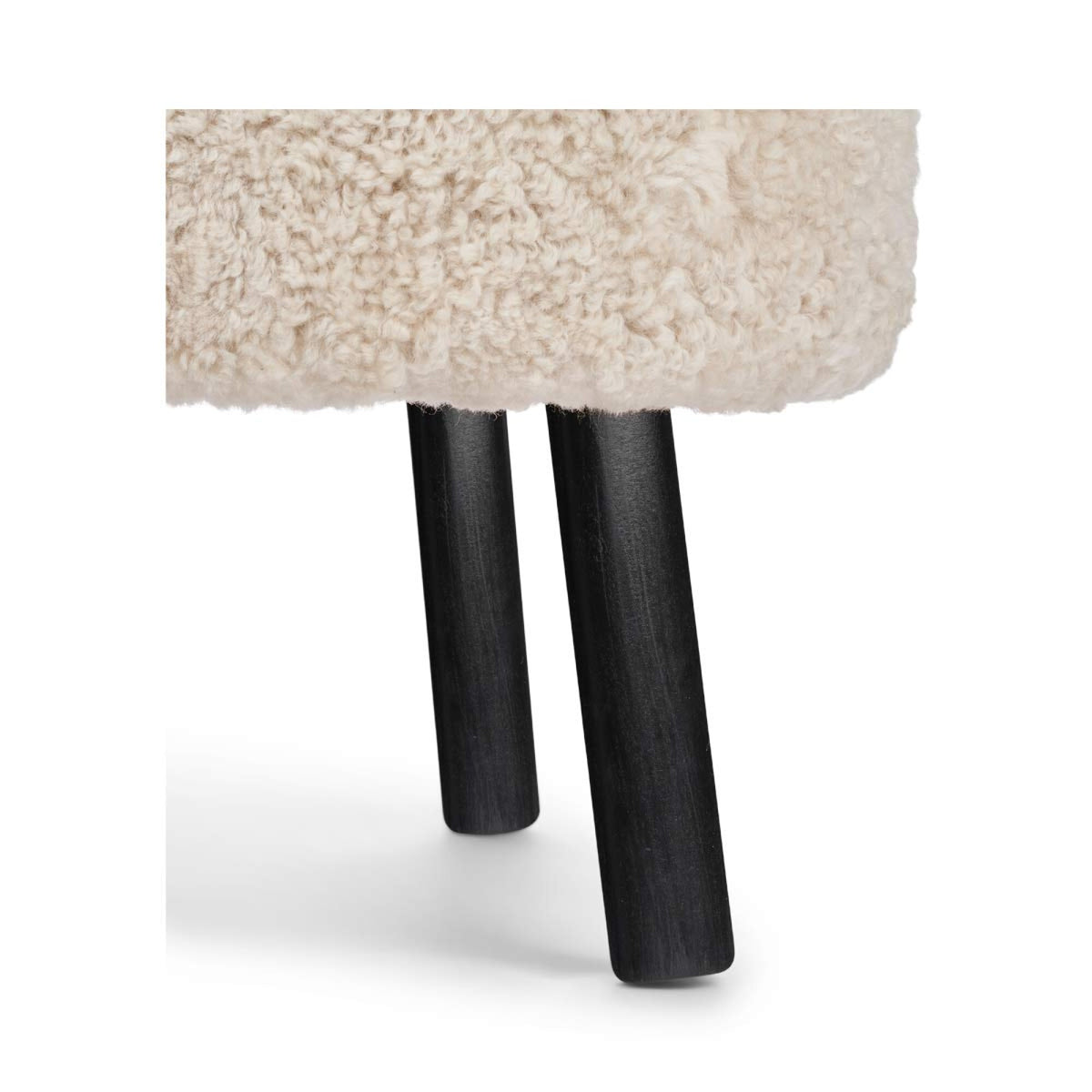 Emily Lounge Chair | Short Wool Pearl / Black Beech Legs