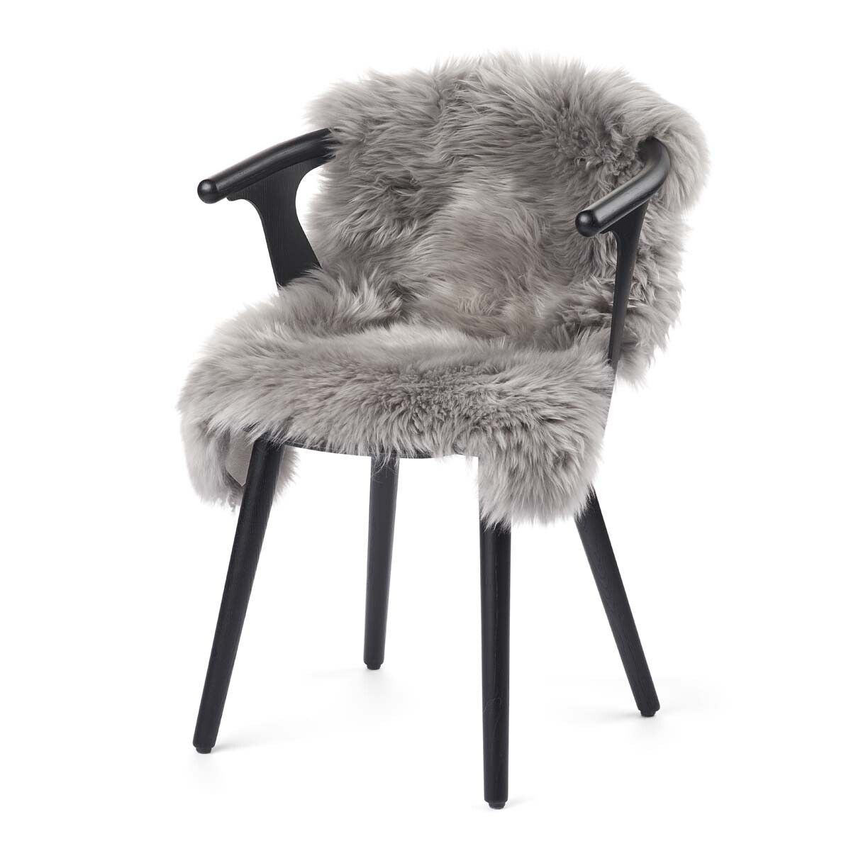 New Zealand Sheepskin | Long Wool | 39 in Light Grey