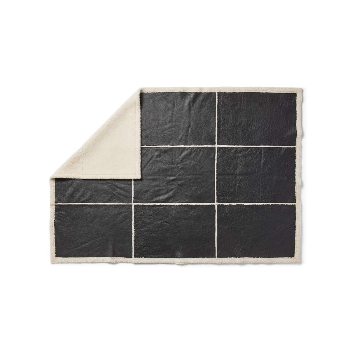 Addison Throw Black/White