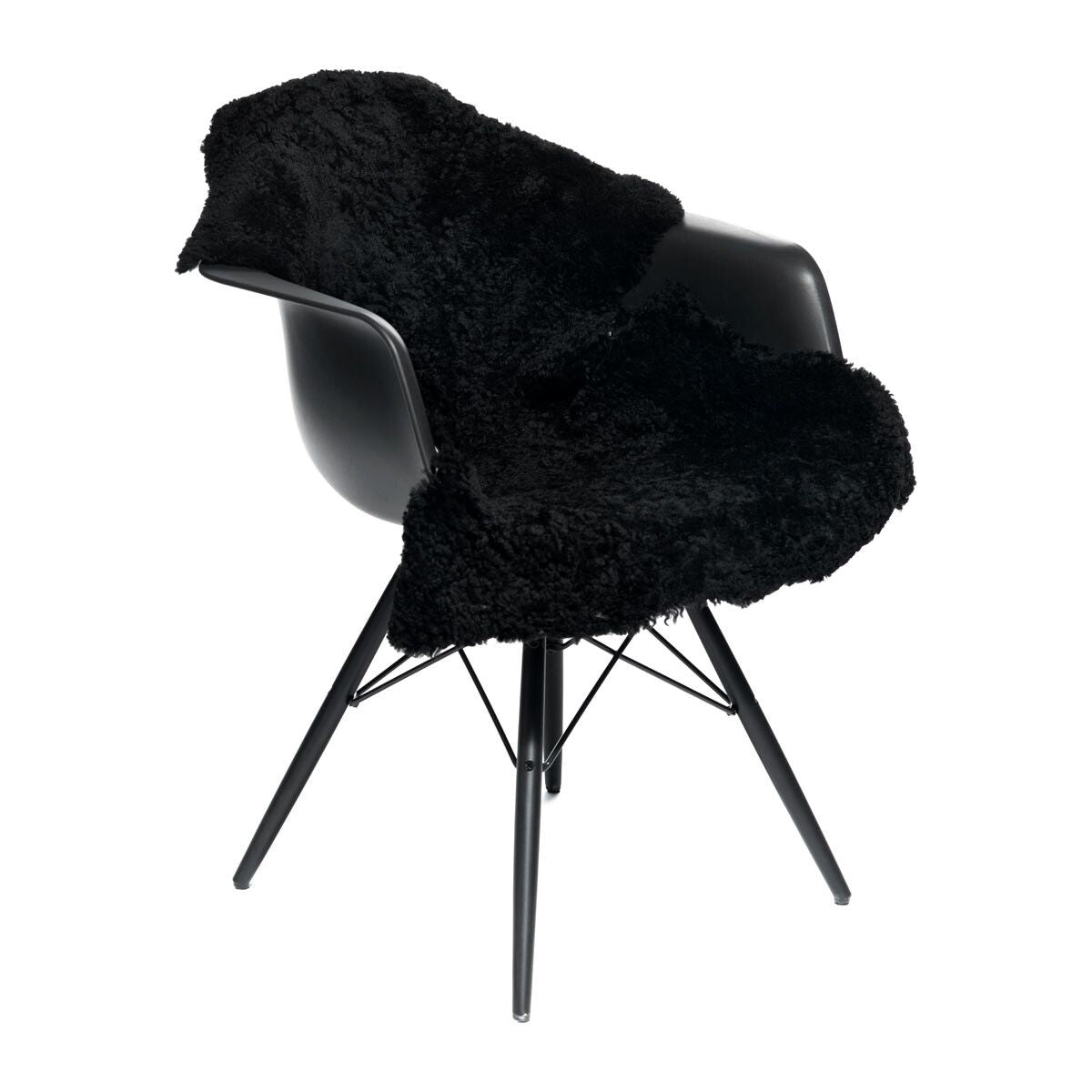 Short Wool Curly Sheepskin 39 in Black
