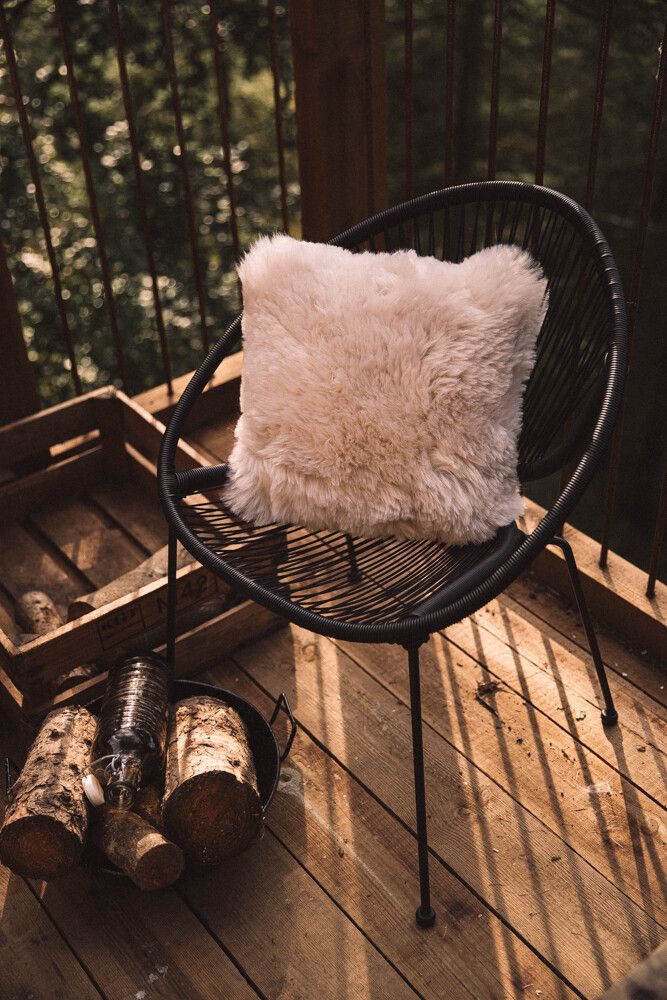 Sheepskin Cushion | Long Wool | New Zealand | 40x40 cm