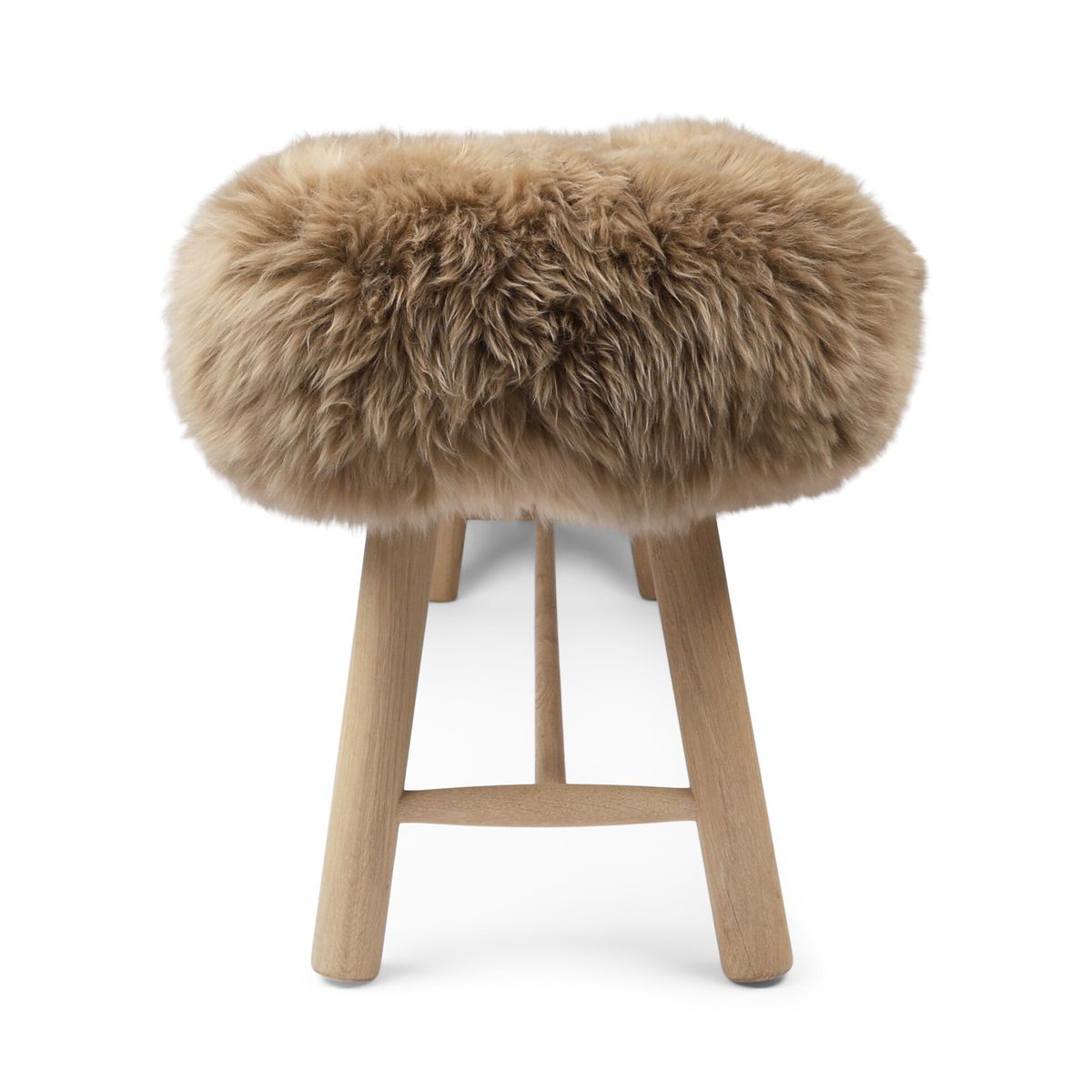 Bench with New Zealand Long Wool Sheepskin | Oak Legs Taupe