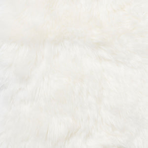 Bench with New Zealand Long Wool Sheepskin | Oak Legs Ivory