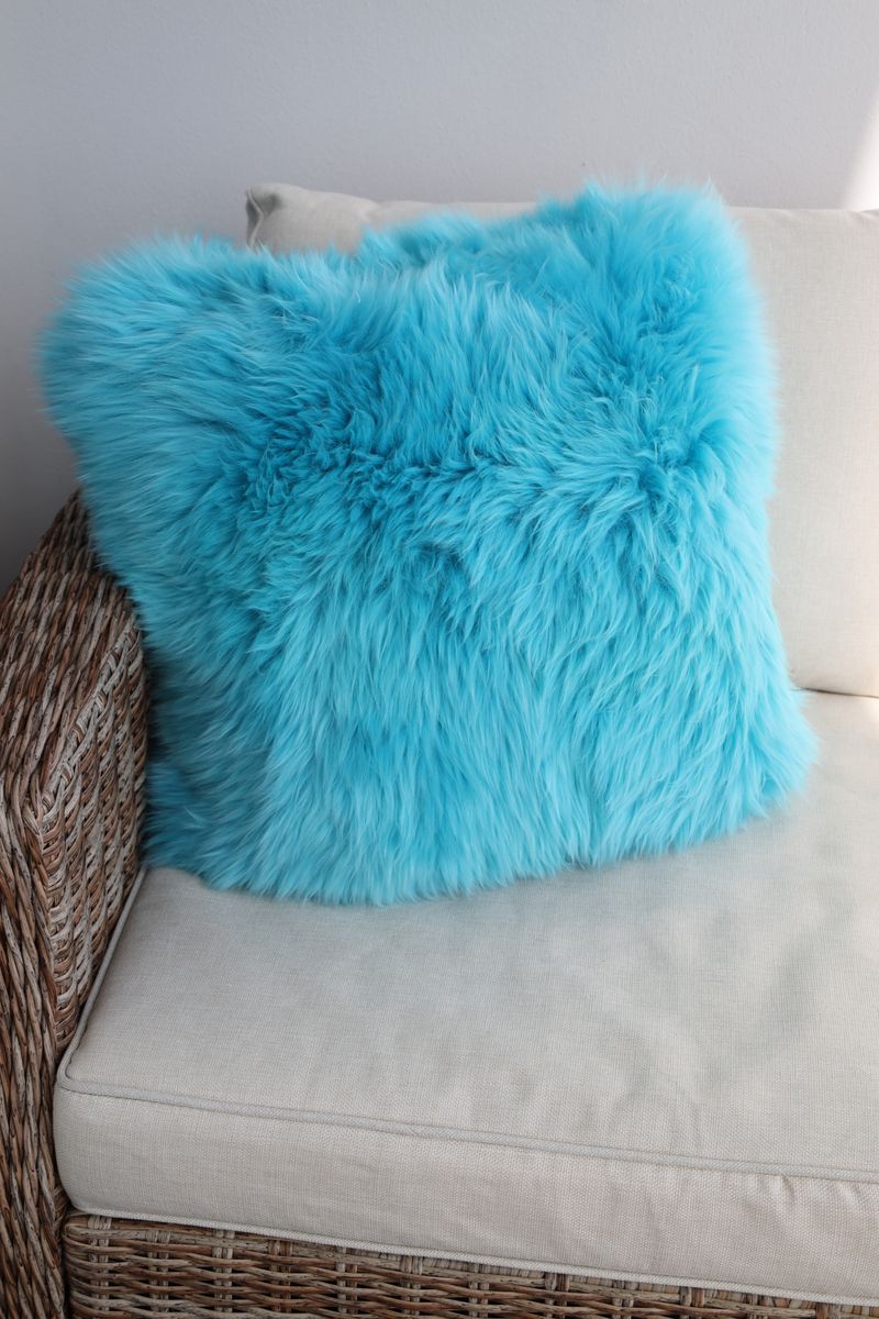 Long-Wool Sheepskin Cushion | Doublesided | New Zealand | 18x18 in Coral Peacock
