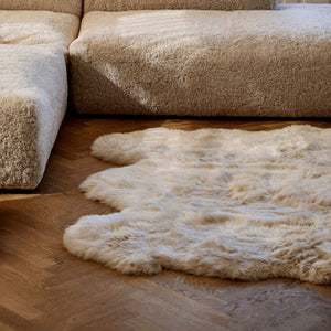 New Zealand Sheepskin | Long Wool | Rug 71x64 in Black