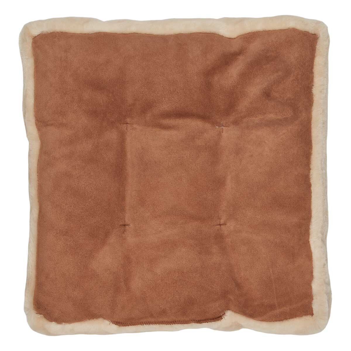 Moccasin Seat Cover | 18x18x2 in Natural