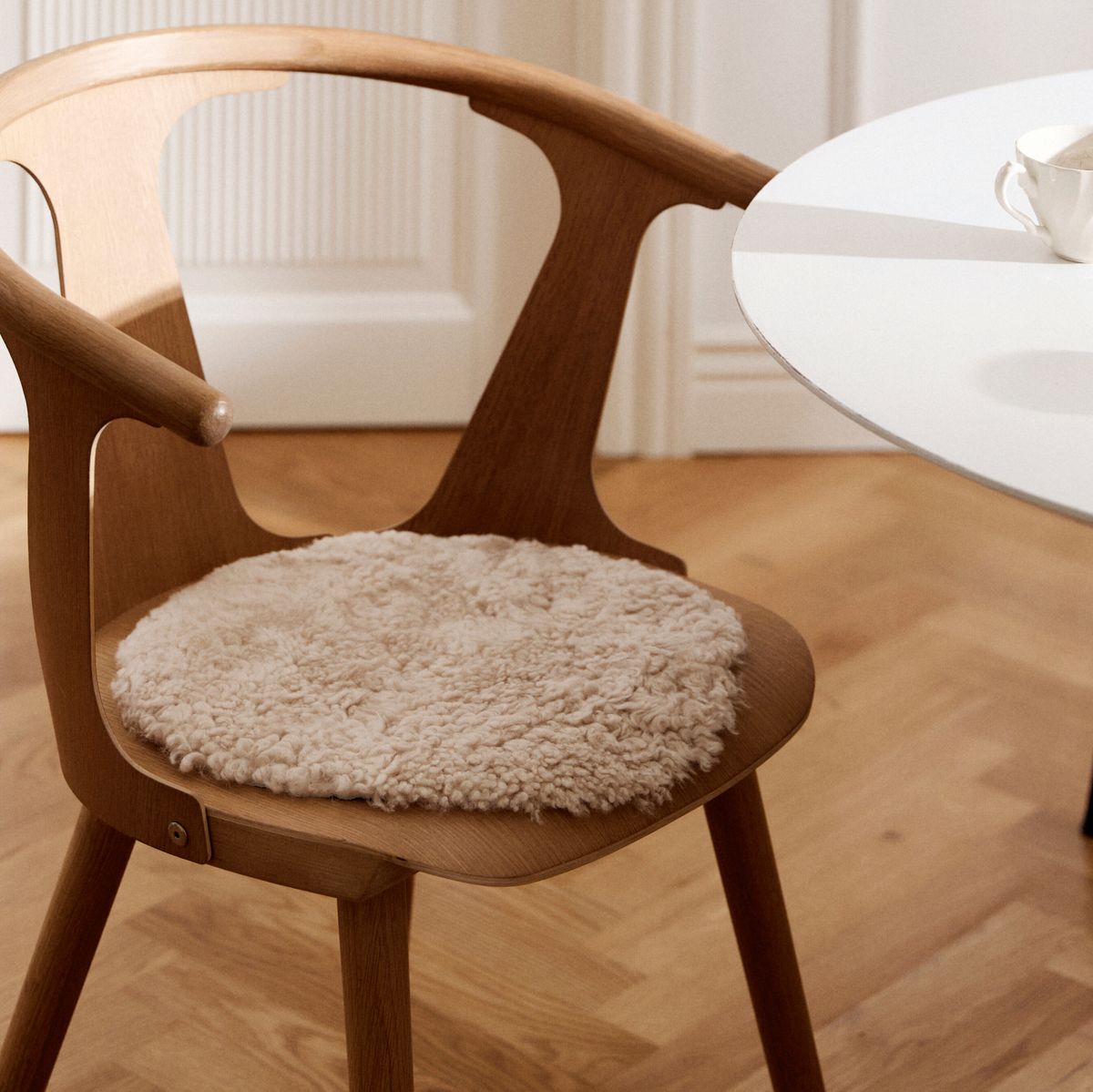 Short Wool Seat Cover | New Zealand | Round Moon Light