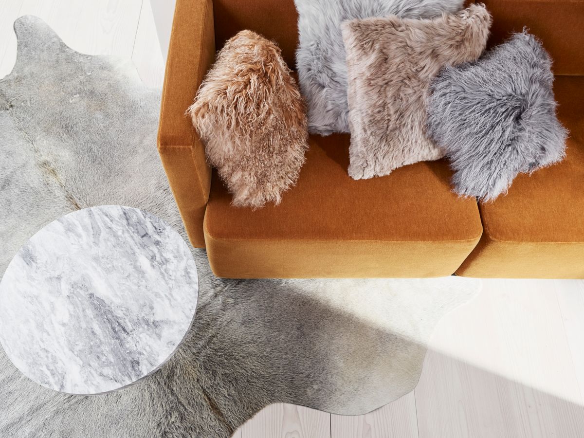 Curly Cushion  Cloud Grey/Snow Top