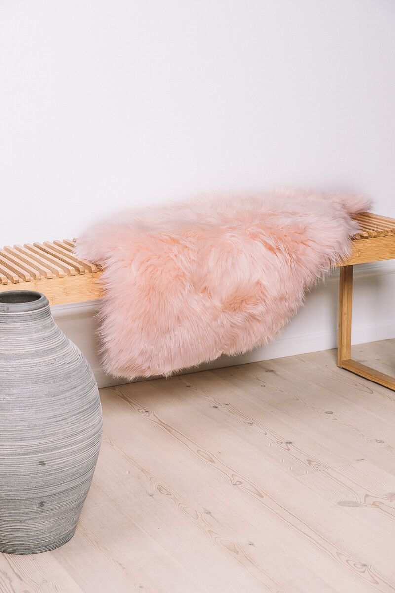 Merino Sheepskin Dyed | New Zealand | approx. 35 in Fuchsia