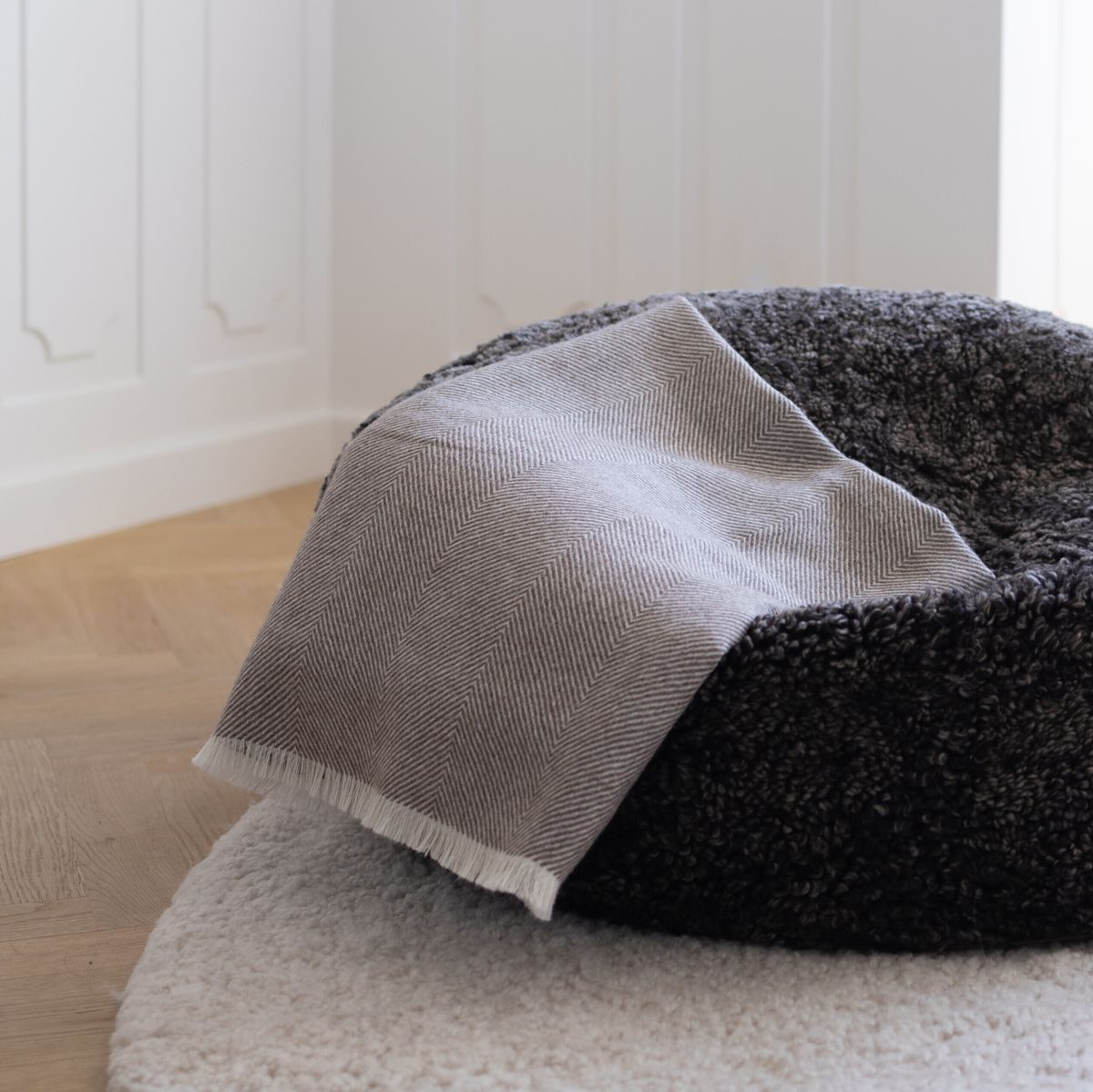 Sidsley Throw | 51x79 in Dark Brown