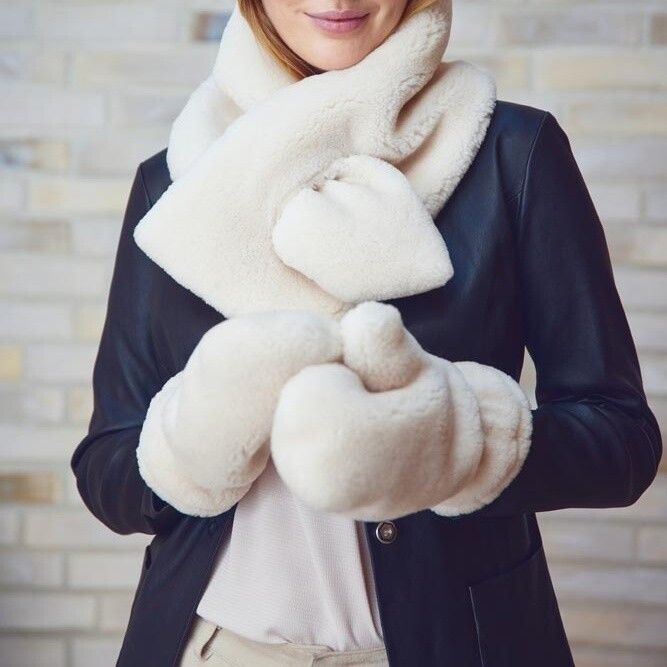 Monta Mittens Beige