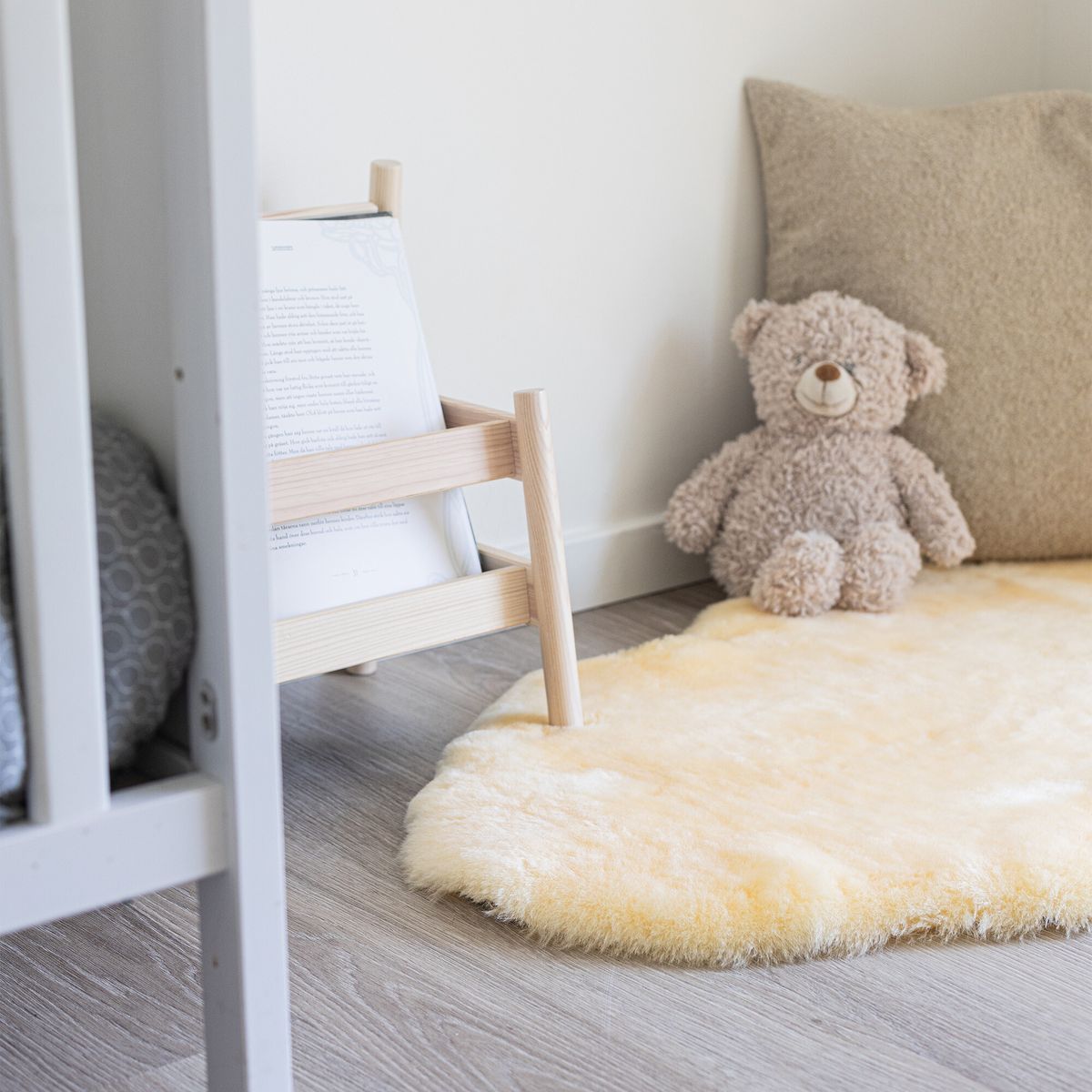 Baby Sheepskin | Short Wool | New Zealand Cream