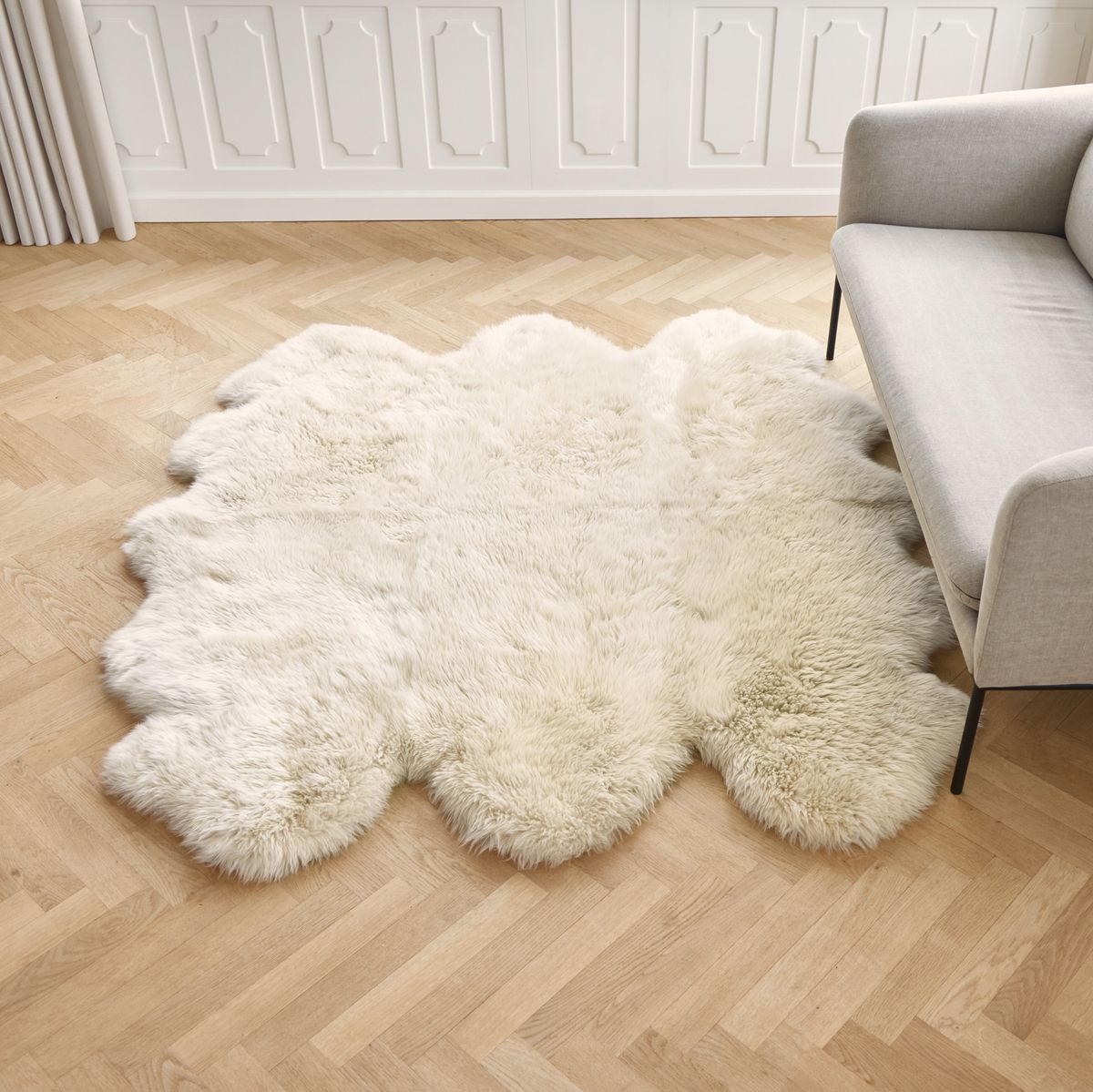 New Zealand Sheepskin | Long Wool | Rug 71x64 in Black
