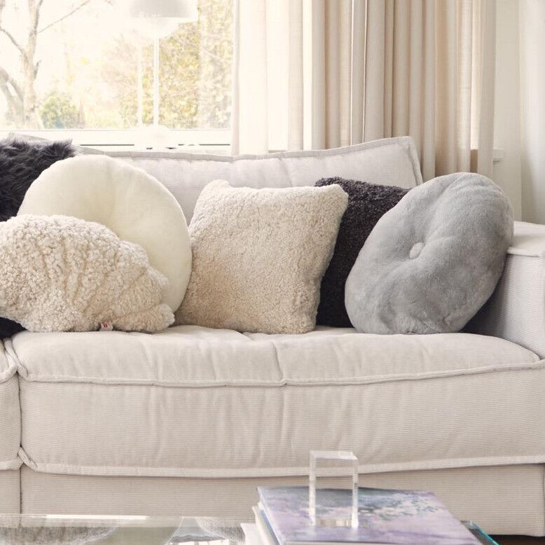 Moccasin Cushion | Doublesided | D18 in Chestnut