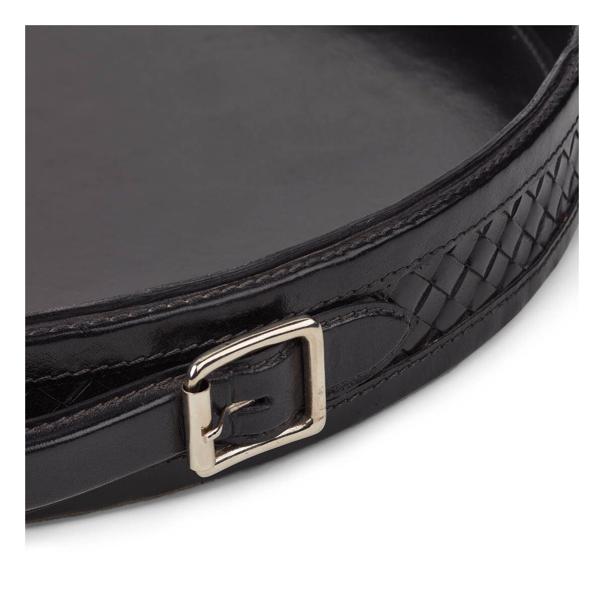 Tray W/Handle | D17 in Black