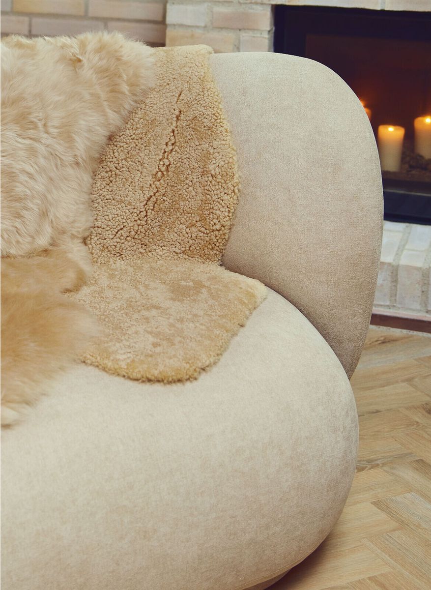 New Zealand Sheepskin | Short Curly Wool Moonstone