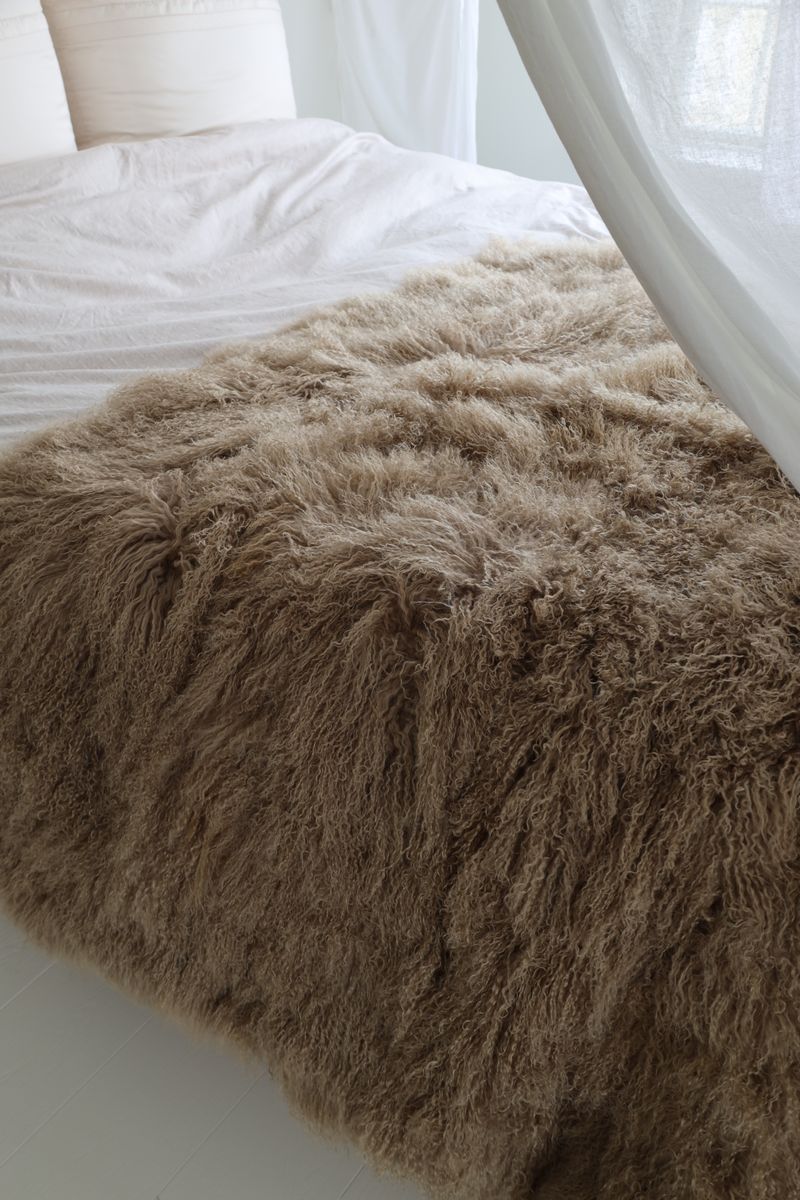 Throw of Curly Sheepskin | 55x71 in Arctic Sunrise