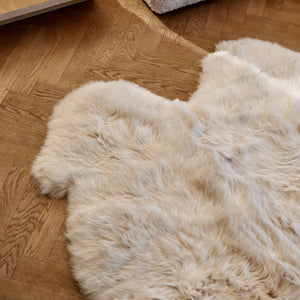 New Zealand Sheepskin | Long Wool | Rug 71x84 in Black