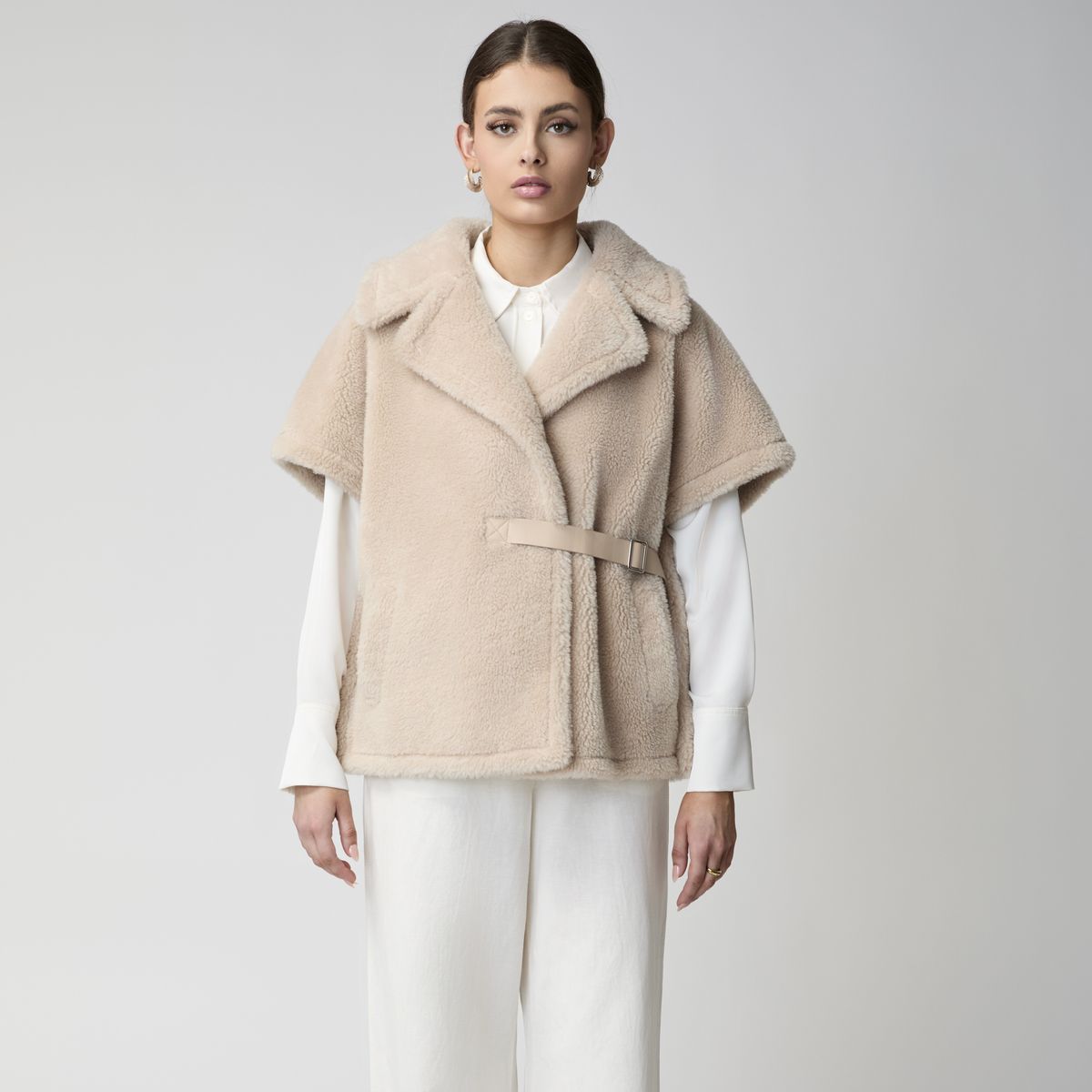 Elvira Poncho Beige
