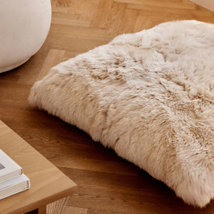 Maxi Float Cushion | LW | 35 in Black