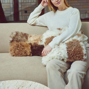 Tigrado Lamb Cushion | Doublesided  Black/White Mix