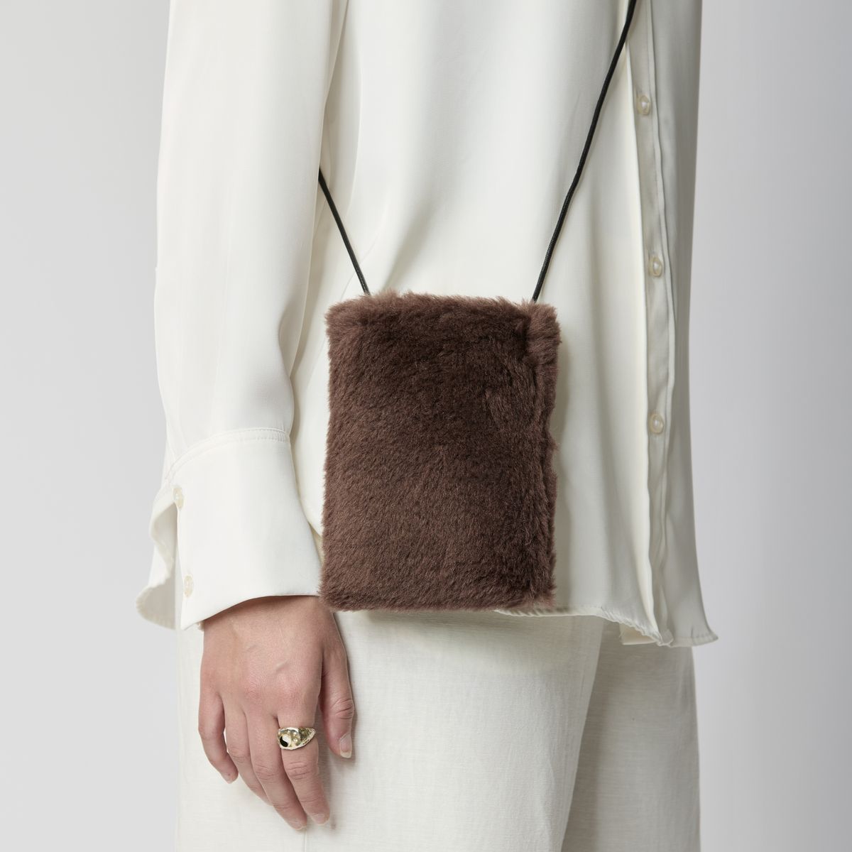 Gwen Phonebag Beige