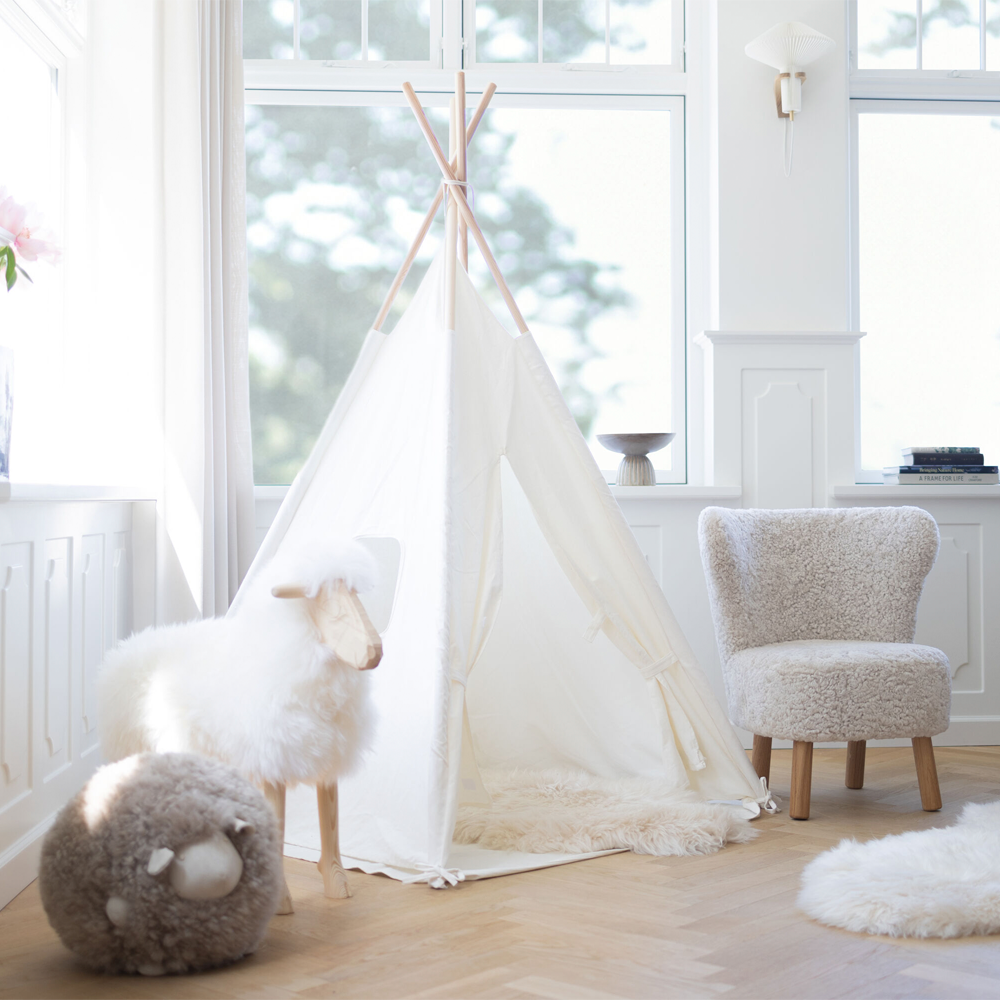 Signature Standing Sheep | Medium Off White