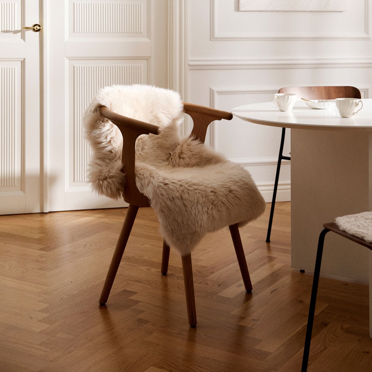New Zealand Sheepskin | Long Wool | 39 in Aubergine