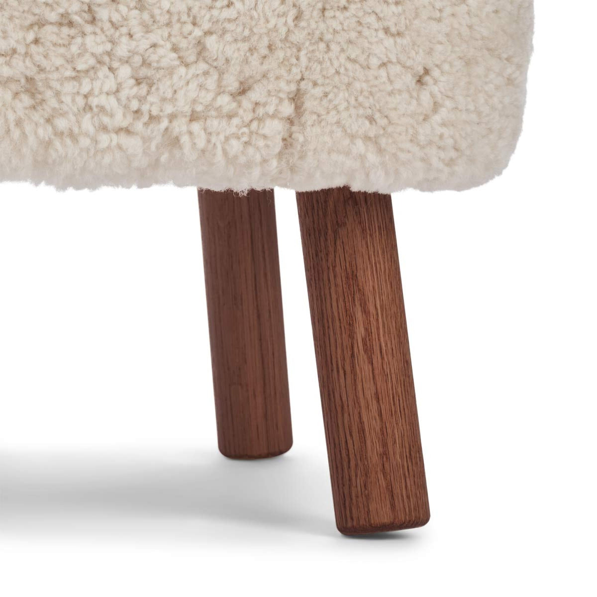 Emily Lounge Chair | Short Wool Pearl / Walnut Legs